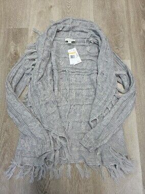 Cozy Cable Knit Fringe Sweater - Light Gray